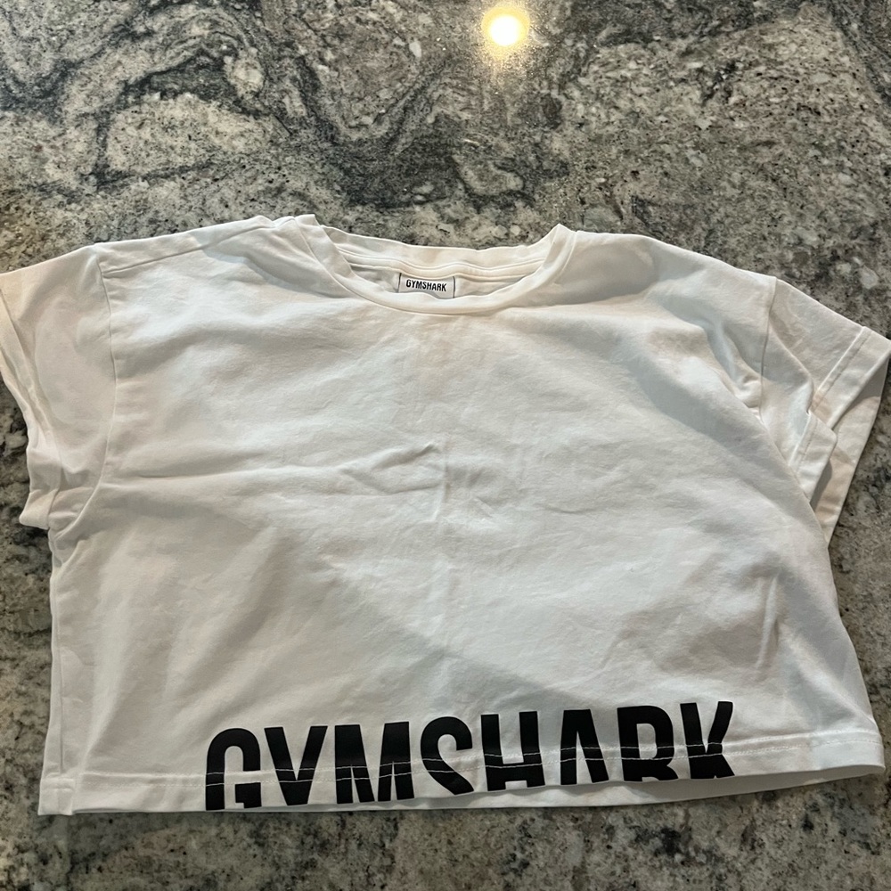 NEVER WORN Gymshark Cropped T - shirt